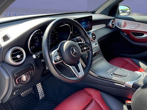 Used 2021 Mercedes-Benz GLC 300 4MATIC Coupe image 17