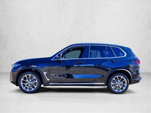 New 2026 BMW X5 xDrive40i w/ Climate Comfort Package image 8