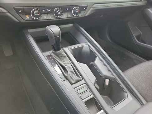 Used 2023 Honda Accord EX image 16