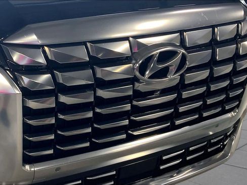 Used 2023 Hyundai Palisade Calligraphy FWD image 29
