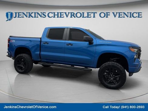 Used 2023 Chevrolet Silverado 1500 Custom RWD image 2