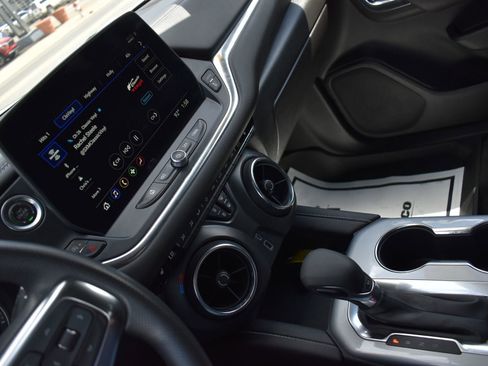 Used 2024 Chevrolet Blazer LT w/ Midnight/Sport Edition image 25