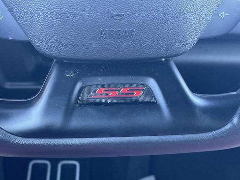 Used 2019 Chevrolet Camaro SS image 30