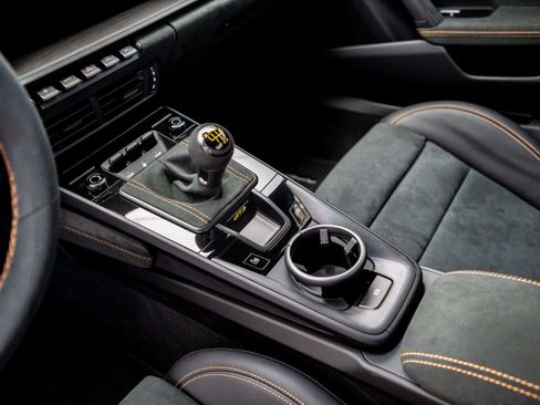 Used 2026 Porsche 911 GT3 RWD image 18