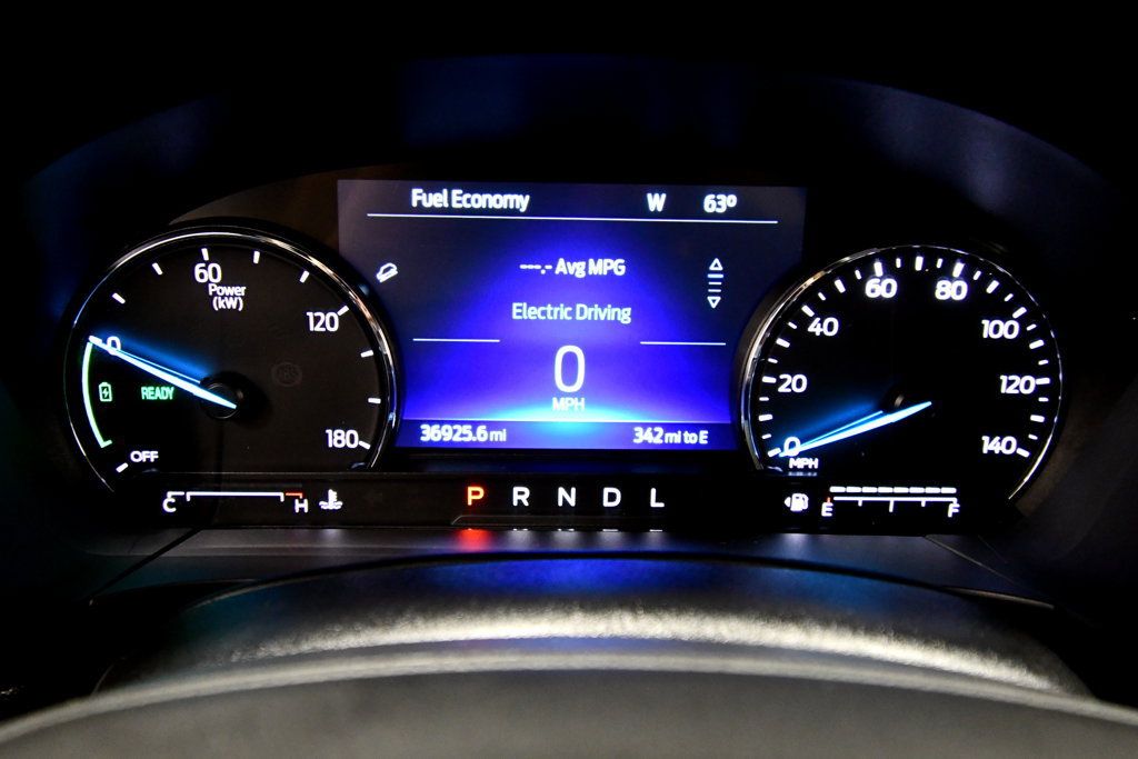Used 2022 Ford Escape SE w/ SE Sport Appearance Package AWD/4WD image 22