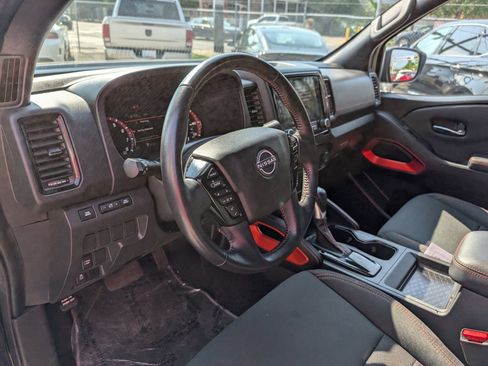 Used 2023 Nissan Frontier Pro-X w/ Tow Package RWD image 12