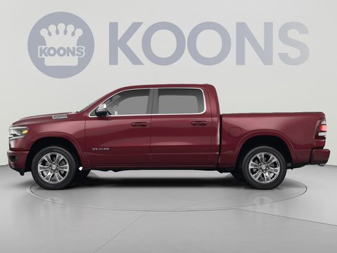 Used 2024 RAM 1500 Limited AWD/4WD image 2