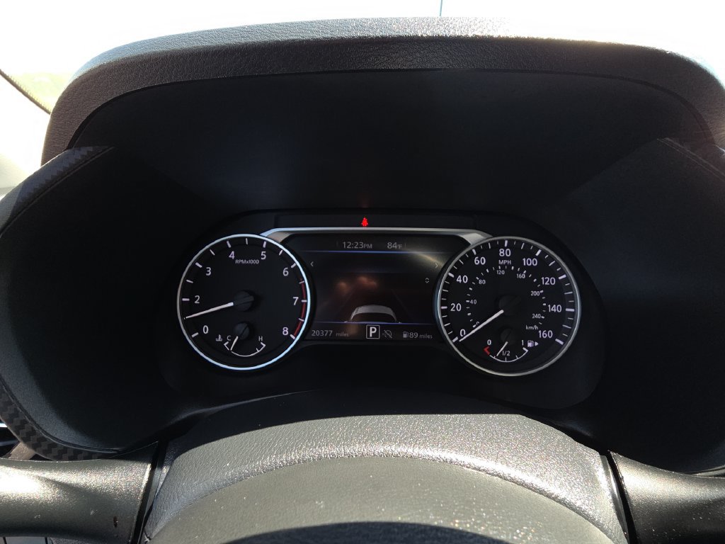 Used 2024 Nissan Sentra SR w/ SR Premium Package FWD image 16
