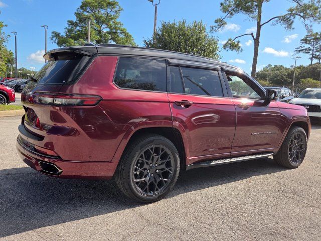Used 2025 Jeep Grand Cherokee L Summit AWD/4WD image 7