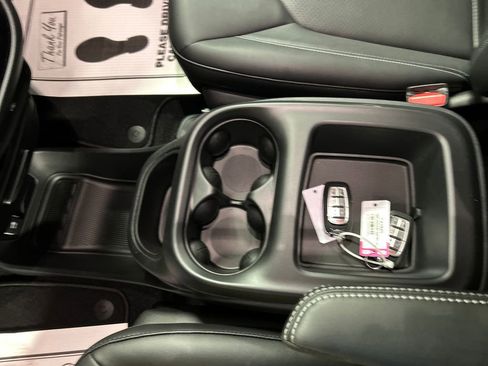 New 2026 Chrysler Voyager LX image 19