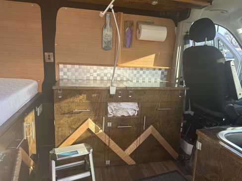 Used 2017 RAM ProMaster 1500 w/ Premium Appearance Group FWD image 16