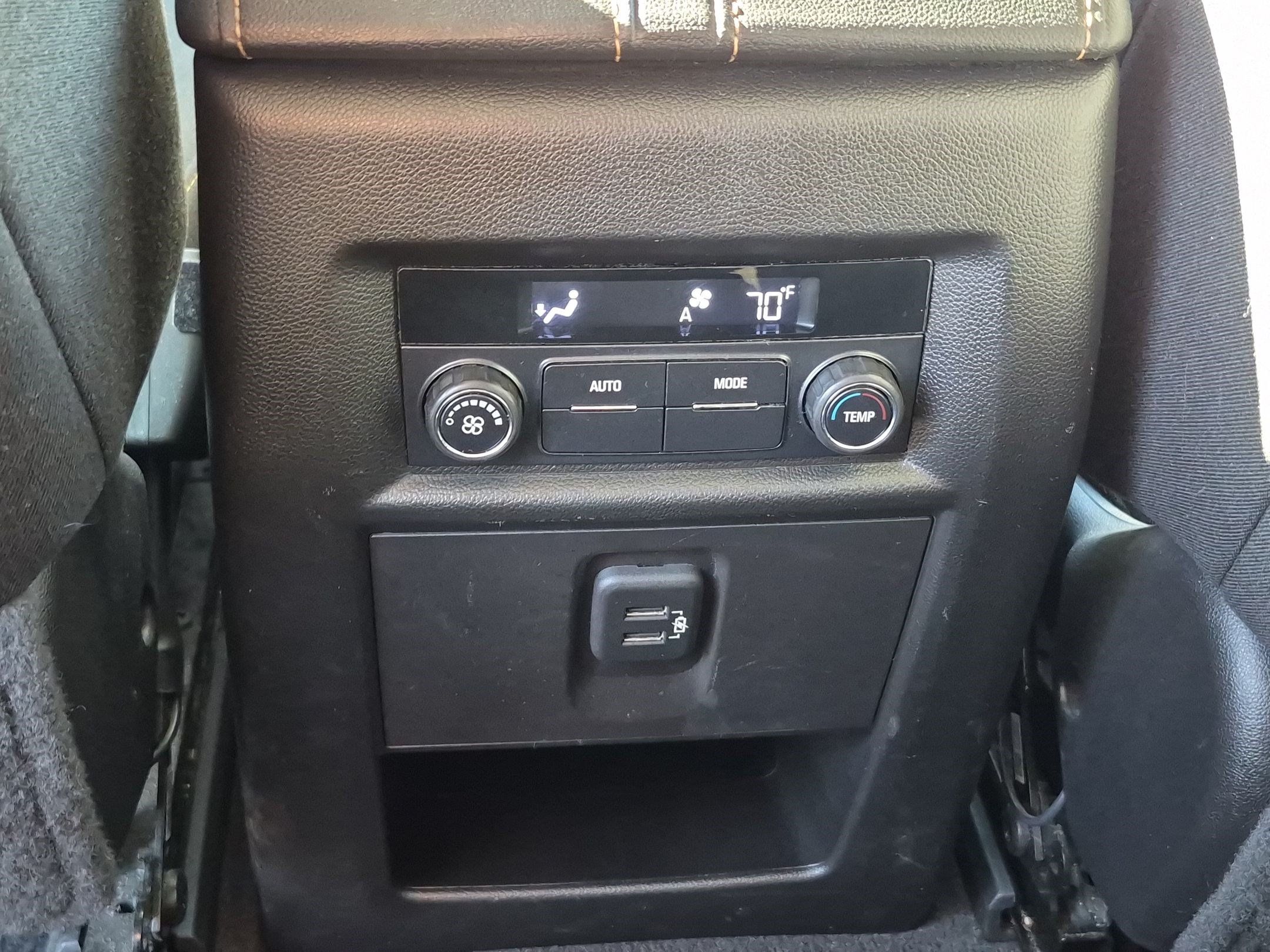 Used 2019 Chevrolet Traverse LT w/ LPO, Blackout Package AWD/4WD image 25