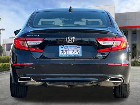 Used 2019 Honda Accord Sport image 5