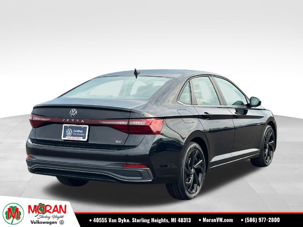Certified 2026 Volkswagen Jetta SE w/ Black Wheel Package FWD image 4