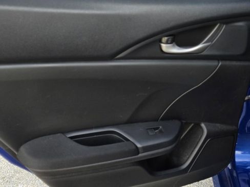 Used 2020 Honda Civic LX image 10