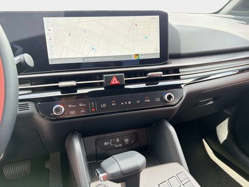 New 2026 Kia Sportage SX FWD image 20