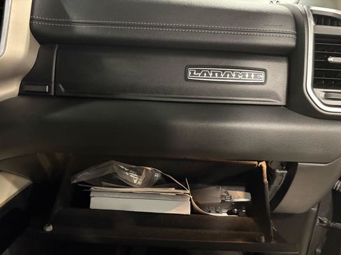 Used 2022 RAM 1500 Laramie AWD/4WD image 42