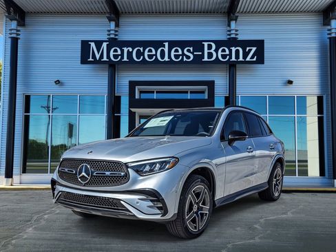 New 2026 Mercedes-Benz GLC 300 4MATIC image 3