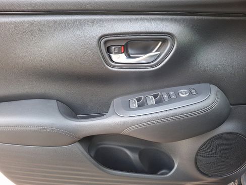 Certified 2026 Honda HR-V EX-L image 15