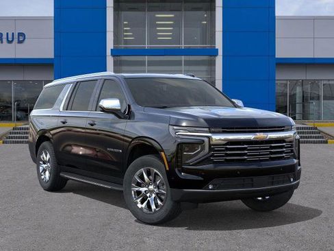 New 2026 Chevrolet Suburban Premier image 31