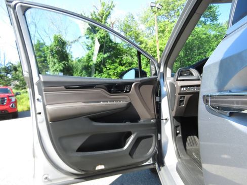 Used 2018 Honda Odyssey Elite image 9