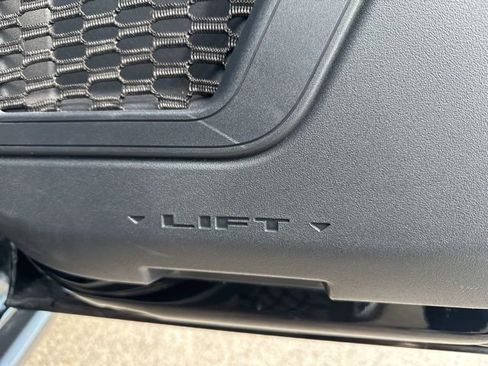 Used 2022 Ford Bronco Badlands image 56