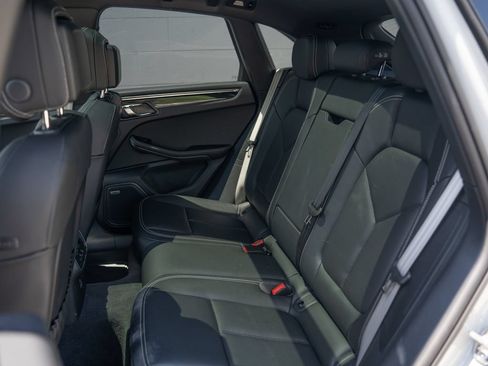 Used 2026 Porsche Macan S AWD/4WD image 18