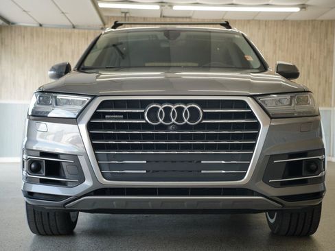 Used 2018 Audi Q7 3.0T Prestige AWD/4WD image 3