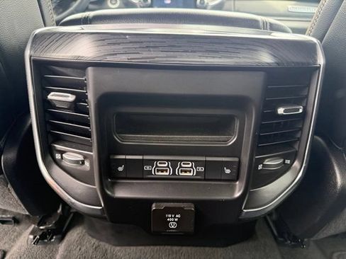 Used 2024 RAM 1500 Laramie AWD/4WD image 24