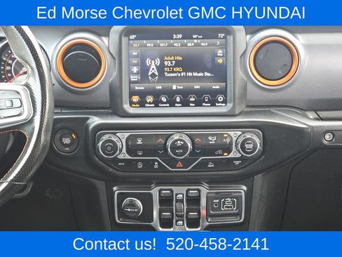 Used 2022 Jeep Gladiator Mojave w/ LED Lighting Group AWD/4WD image 19