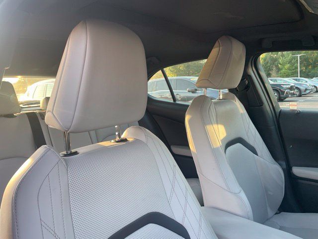 Used 2025 Lexus UX 300h AWD w/ Cold Area Package image 7