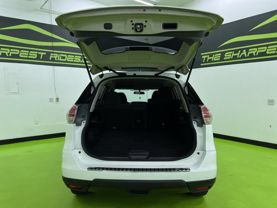 Used 2016 Nissan Rogue S AWD/4WD image 9
