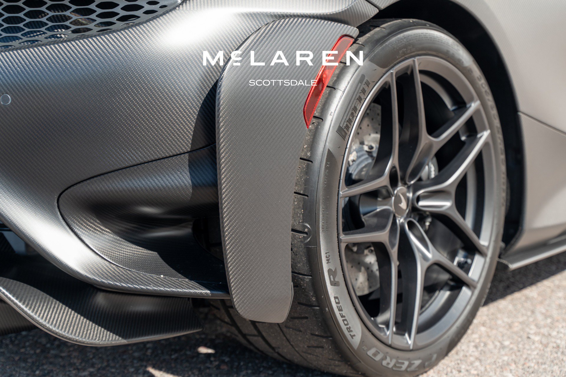 Used 2022 McLaren 765LT RWD image 30