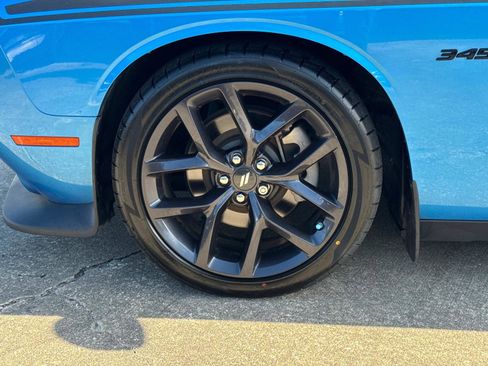 Used 2023 Dodge Challenger R/T w/ Blacktop Package image 10