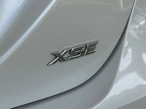 Used 2022 Toyota Camry XSE w/ Navigation Package FWD image 19