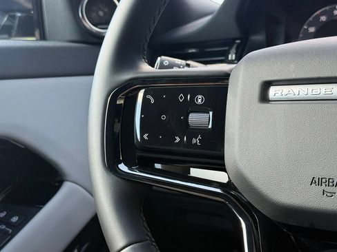 Certified 2026 Land Rover Range Rover Evoque Dynamic SE AWD/4WD image 19