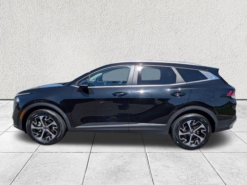Used 2023 Kia Sportage EX AWD/4WD image 6