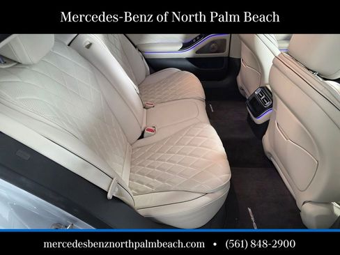 Used 2024 Mercedes-Benz S 580e 4MATIC Sedan image 27