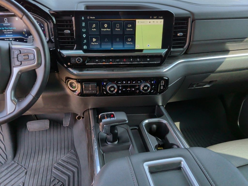 Used 2022 Chevrolet Silverado 1500 LTZ AWD/4WD image 24