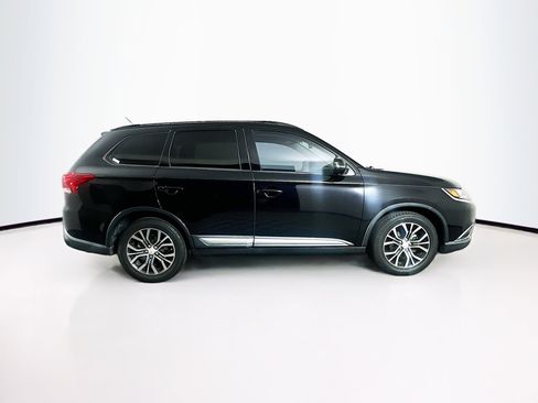 Used 2016 Mitsubishi Outlander SEL FWD image 10