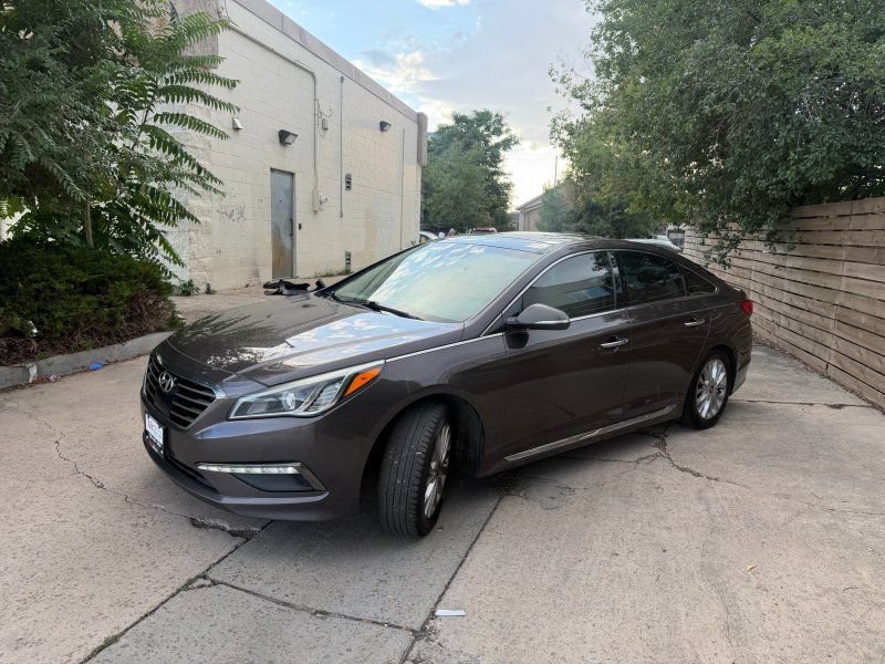 Used 2015 Hyundai Sonata Limited w/ Option Group 06 FWD image 8