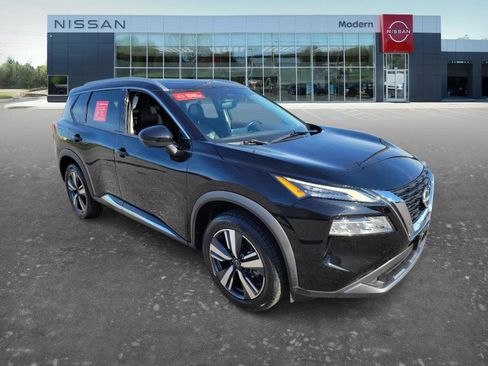 Certified 2023 Nissan Rogue SL image 3