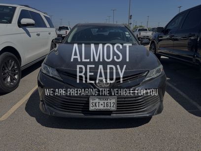 Used 2018 Toyota Camry LE