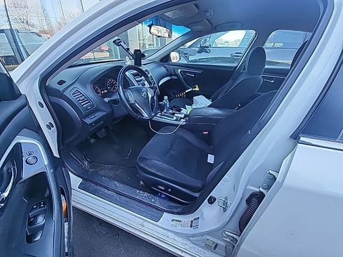 Used 2014 Nissan Altima 2.5 SV image 5