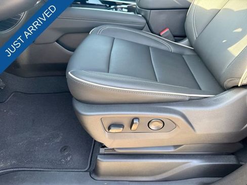 New 2026 Chevrolet Tahoe Premier image 12