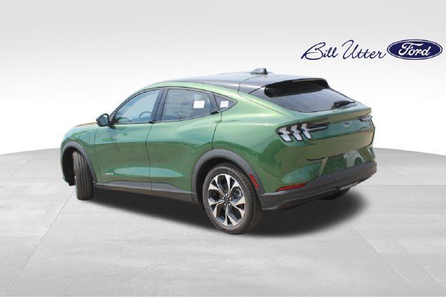 New 2026 Ford Mustang Mach-E Select w/ Comfort Package Lite RWD image 4