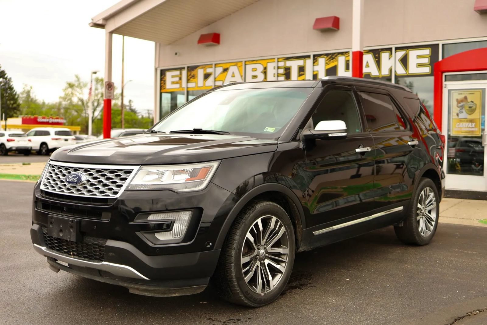 Used 2016 Ford Explorer Platinum AWD/4WD image 1