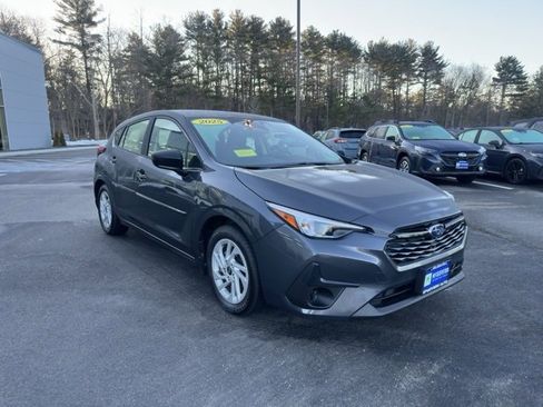 Used 2025 Subaru Impreza 2.0i image 3