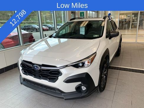 Certified 2025 Subaru Crosstrek 2.0i Premium AWD/4WD image 2