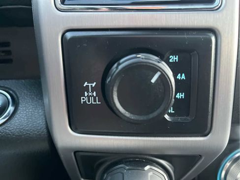 Used 2020 Ford F150 Platinum w/ Equipment Group 701A Luxury image 47